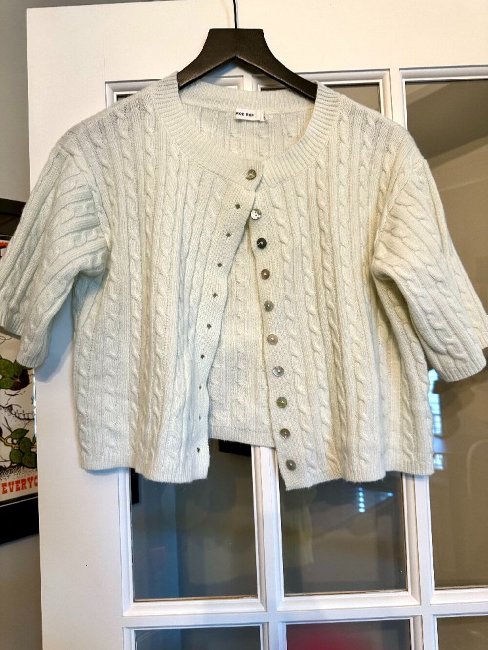 Mod Ref Cropped Cardigan